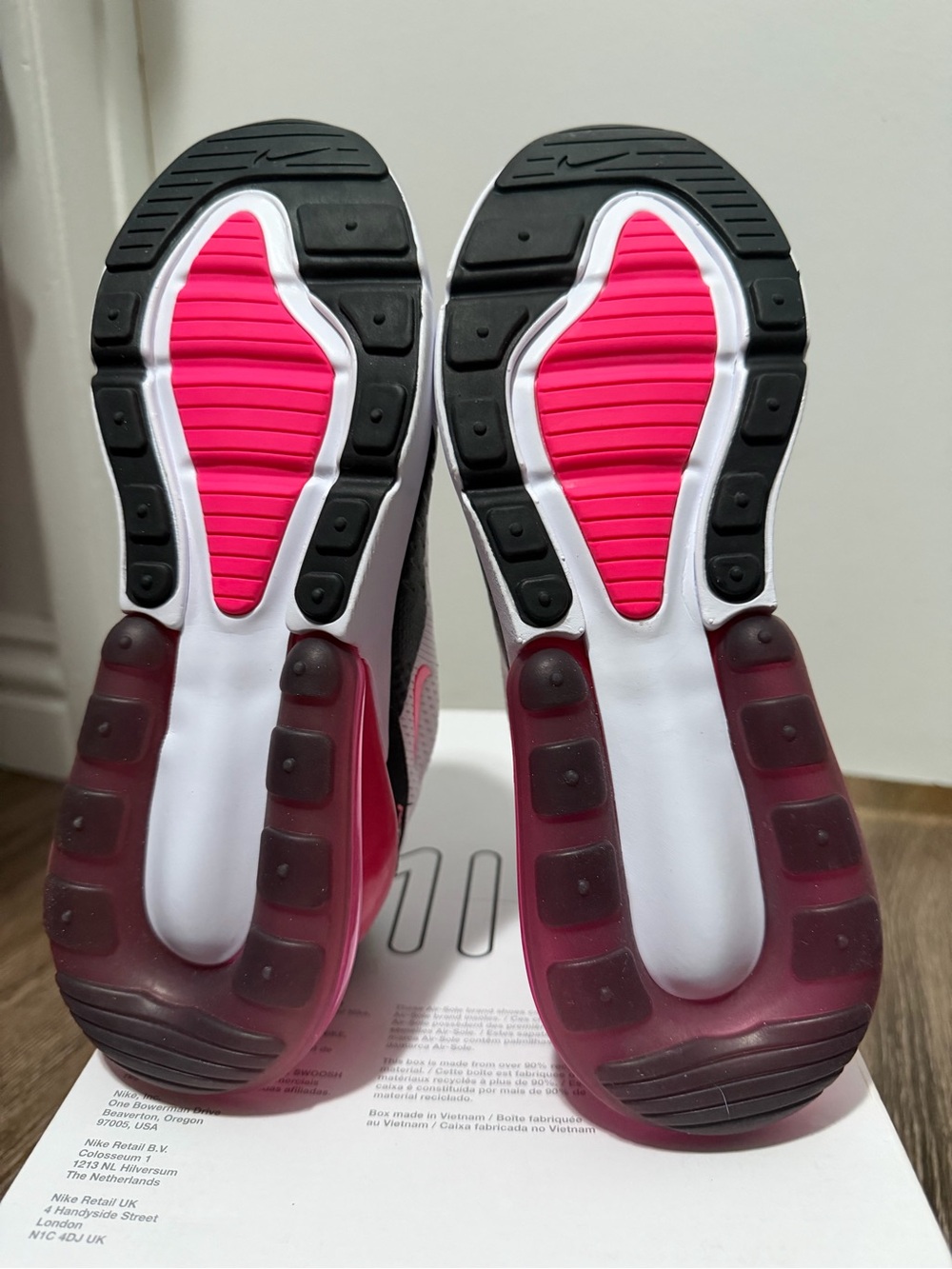 Nike White Pink Black Air Max 270 Low-Top Sneakers women’s size 6 - Picture 5 of 6